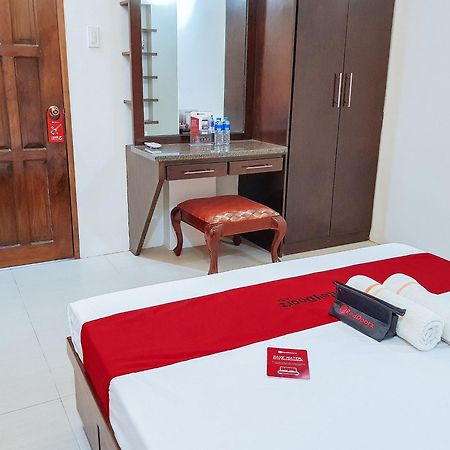 Reddoorz @ Caimito Drive Dampas Hotel Tagbilaran-stad Buitenkant foto
