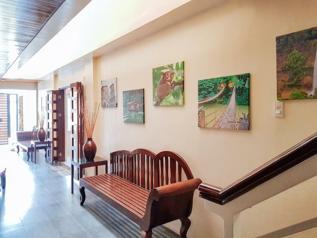 Reddoorz @ Caimito Drive Dampas Hotel Tagbilaran-stad Buitenkant foto
